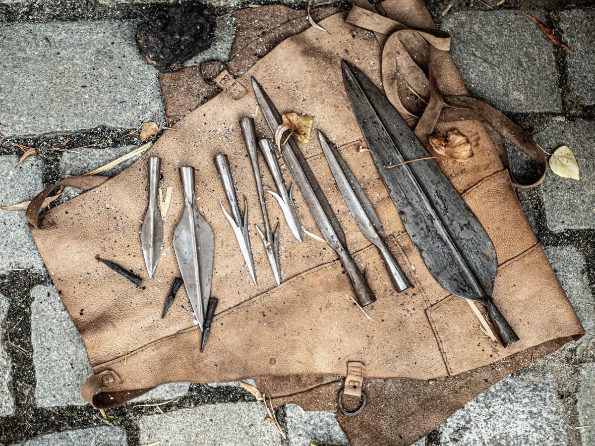 A Beginner's Guide to Cobblestone Paving: Types, Patterns and Tools